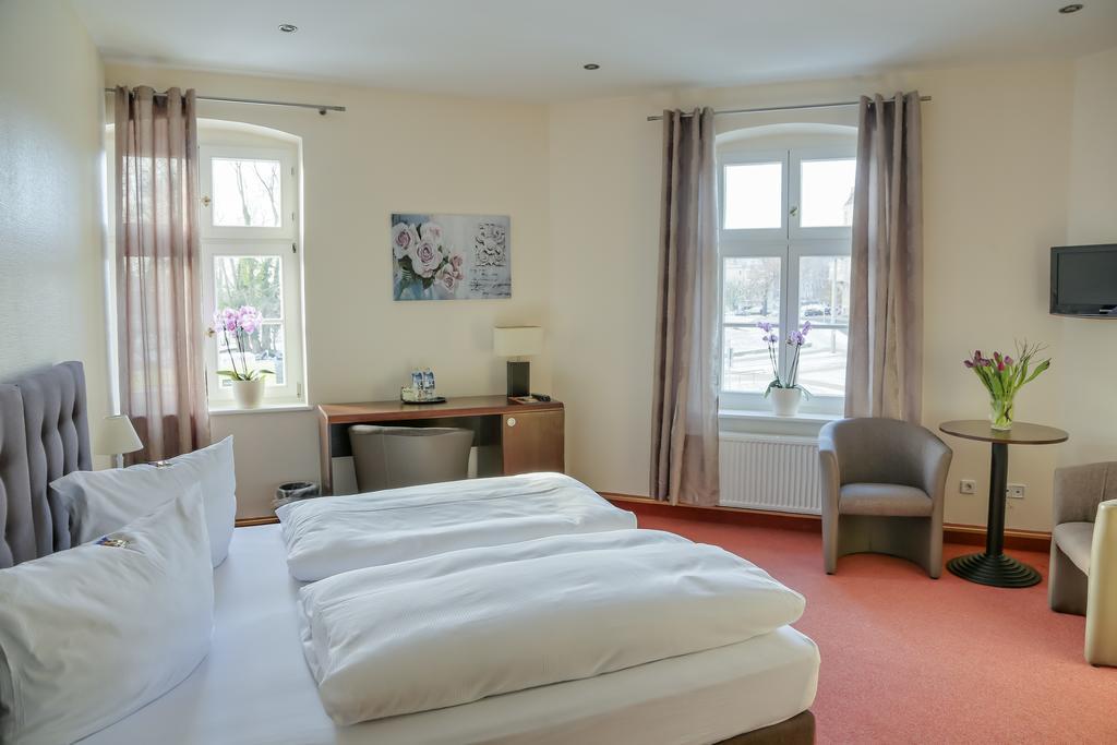 3 Sterne Hotel Frankfurt-Oder Zur Alten Oder Frankfurt  Oda fotoğraf